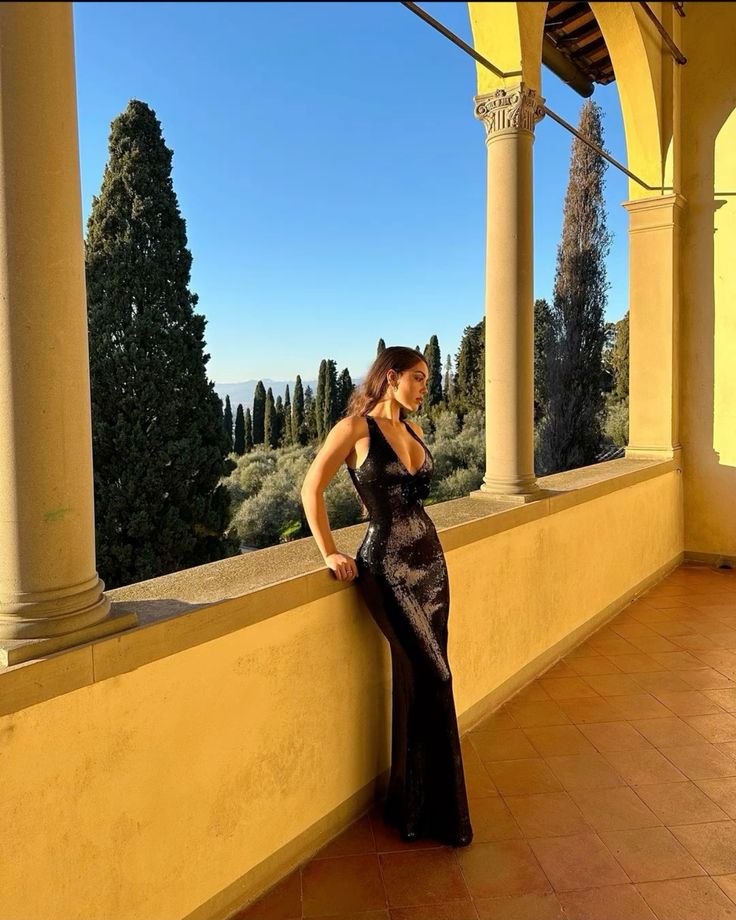 Glitter Mermaid Halter V Neck Black Satin Sequin Long Prom Dress,Evening Dress GG1317