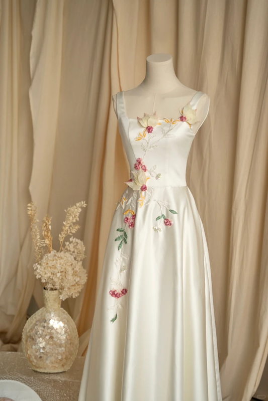Stunning A Line Square White Satin Applique Long Prom Dress, Party Dress, Evening Dress GG2818