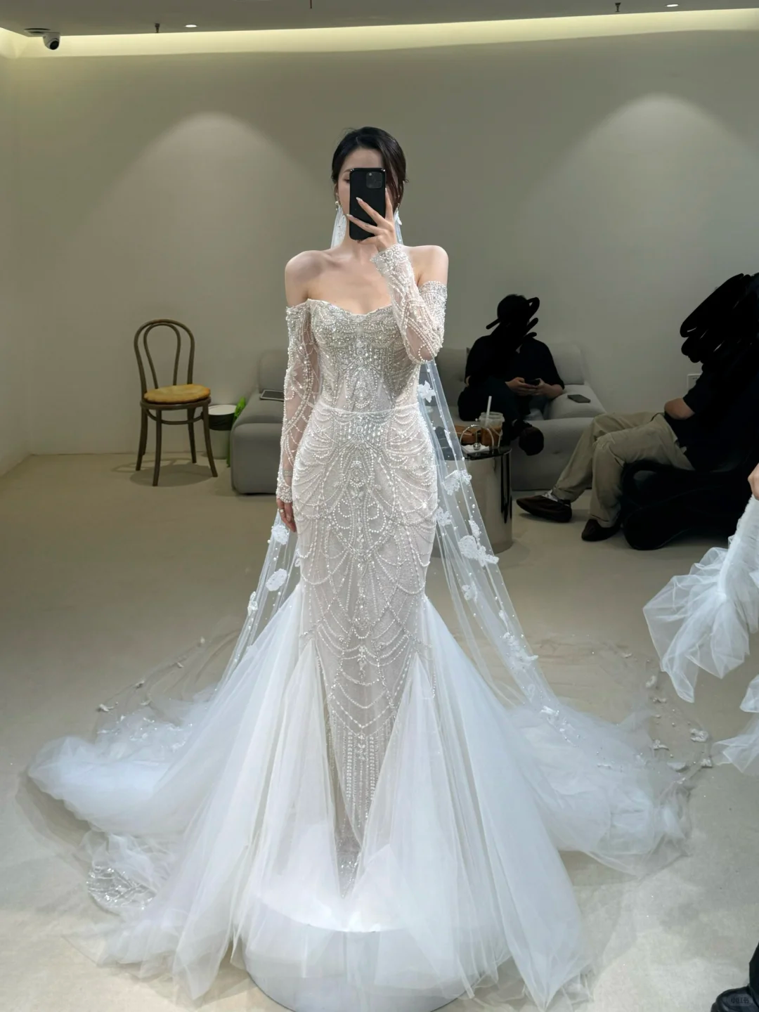Dreamy Mermaid Off The Shoulder White Tulle Beaded Long Sleeves With Veil Long Wedding Dress GG3016