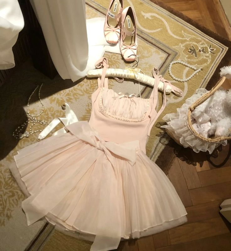 Cute Pink A Line Spaghetti Straps Satin Chiffon Bow Short Prom Dress,Homecoming Dress,Birthday Dress GG3322