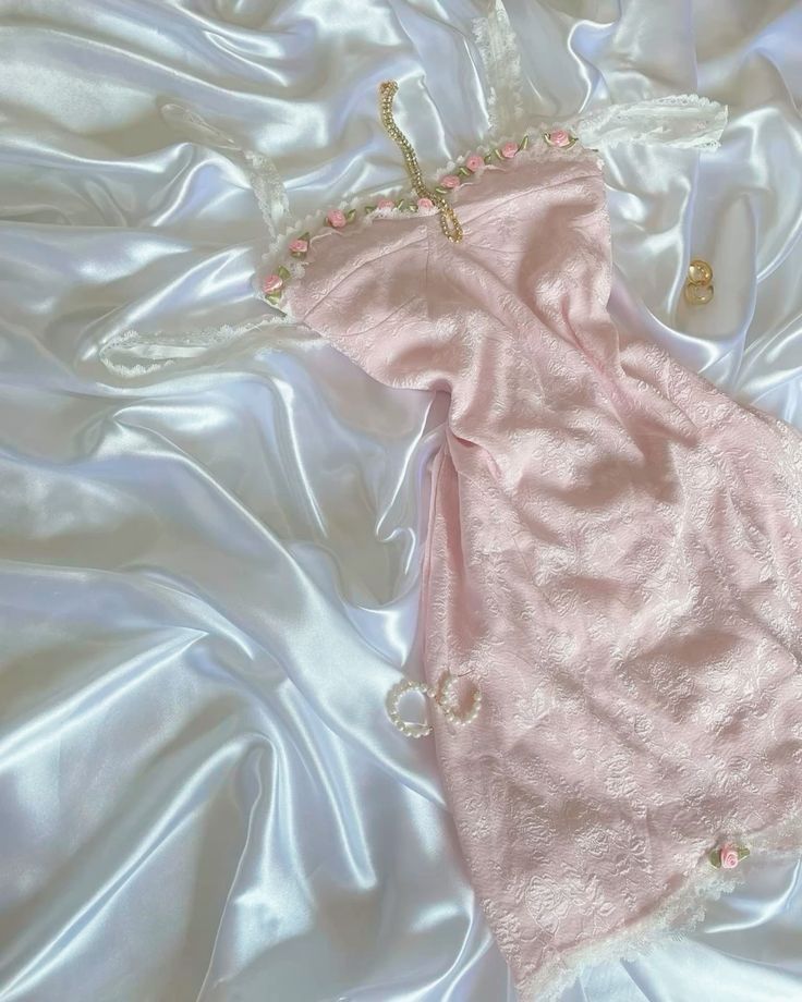 Cute A Line Spaghetti Straps Pink Satin Lace Short Prom Dress,Homecoming Dress,Birthday Dress GG3399