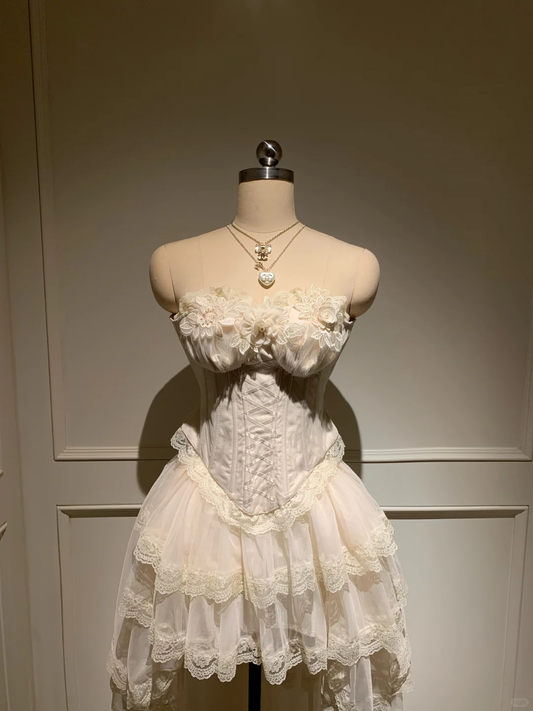 Pretty A Line Corset Strapless Tulle Lace Applique Short Homecoming Dress,Summer Birthday Dress GG3690