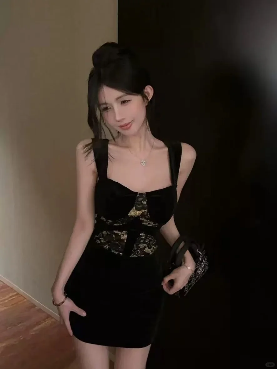 Charming Mermaid Sweetheart Black Satin Lace Short Homecoming Dress,Summer 21th Birthday Dress GG3944