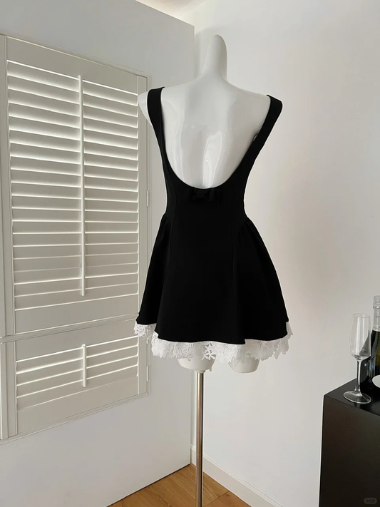 Pretty A Line Square Black Satin Lace Backless Short Homecoming Dress,Summer 17th Birthday Dress GG3985