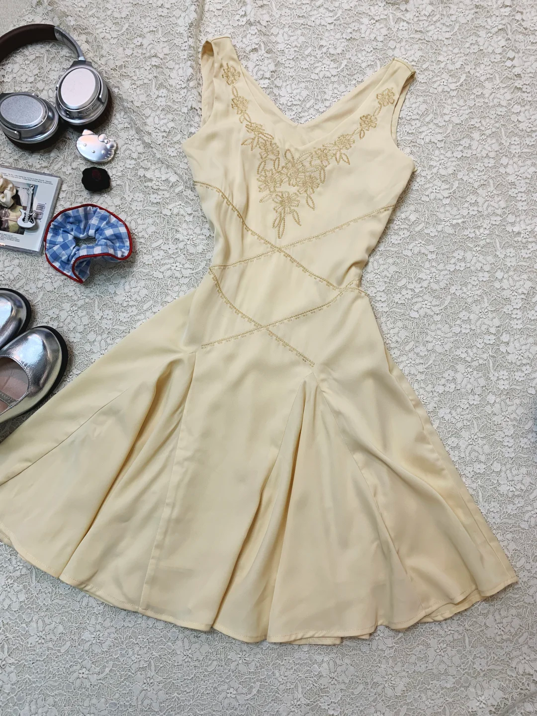 Elegant A Line V Neck Satin Embroidery Short Homecoming Dress,Summer 18th Birthday Dress GG4075
