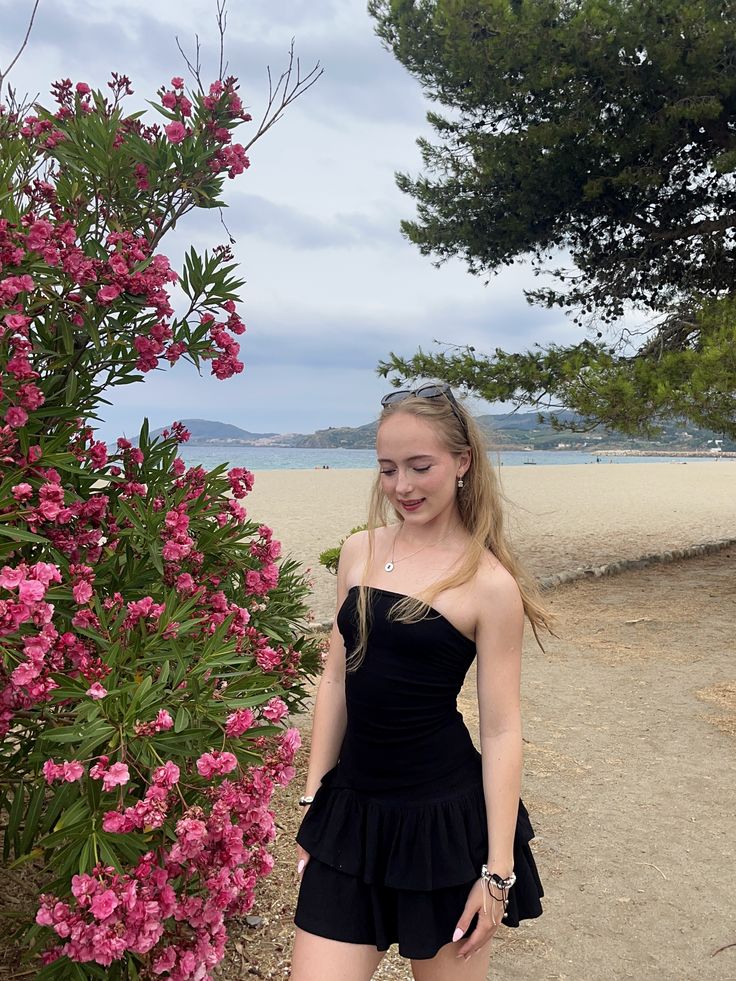 Classy Black A Line Strapless Satin Short Homecoming Dress,Vacation Dress,Summer 17th Birthday Dress GG4968