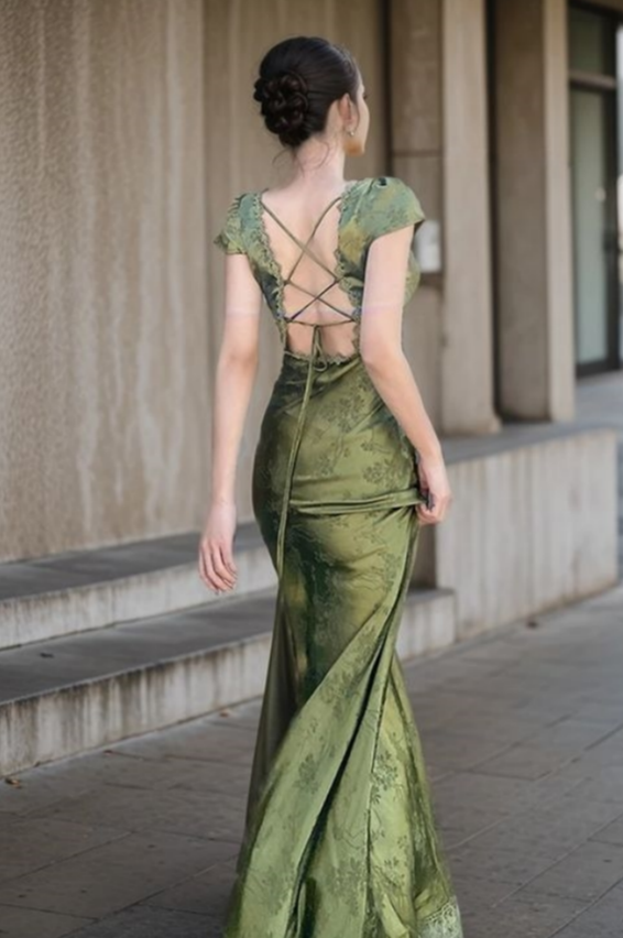 Chic Mermaid V Neck Green Satin Printing Short Sleeve Long Prom Dress,Evening Dress GG1050
