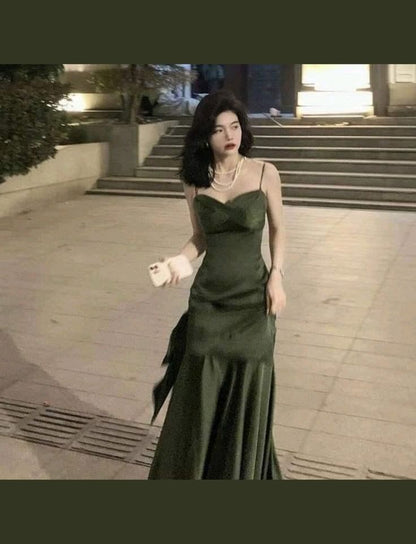 Elegant Mermaid Spaghetti Straps Green Satin Long Prom Dress,Holiday Dress,Evening Dress GG1066