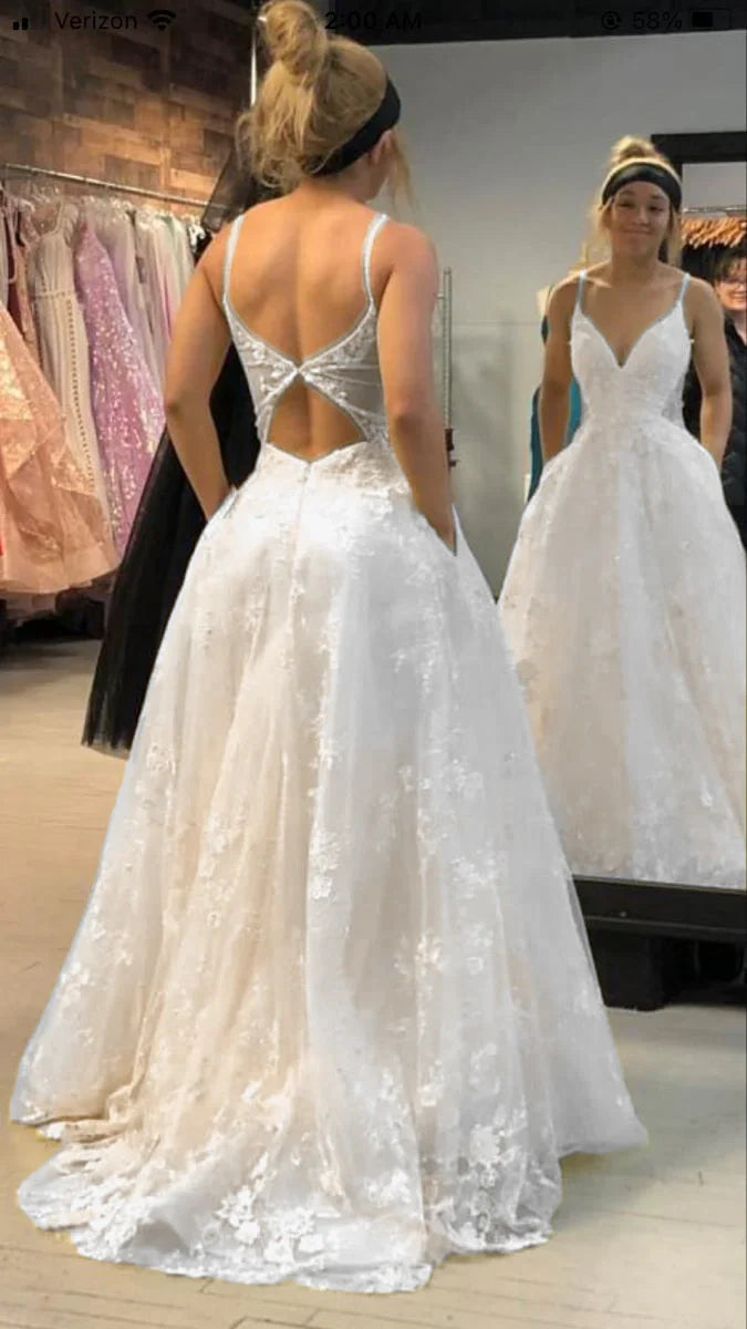 Sexy A Line Spaghetti Straps V Neck Pastel Yellow Tulle Lace Applique Long Prom Dress,Evening Dress GG1096