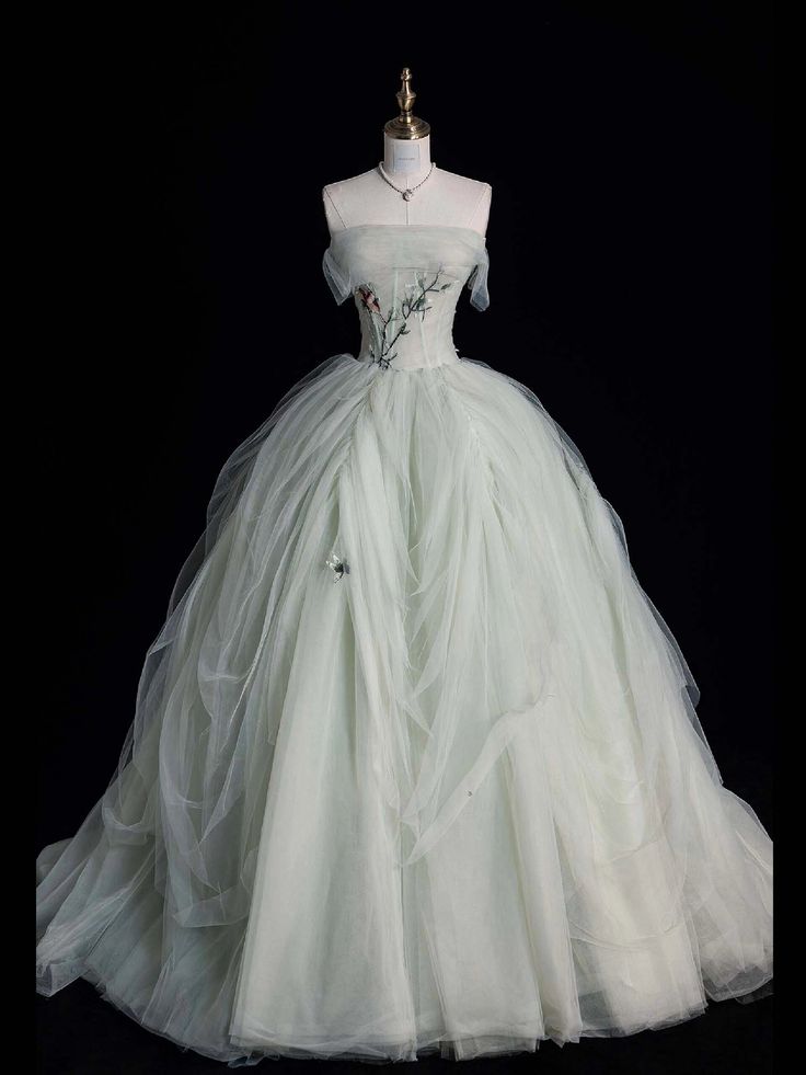 Elegant  Ball Gown Strapless Tulle Embroidery Long Prom Dress,Evening Dress GG1111