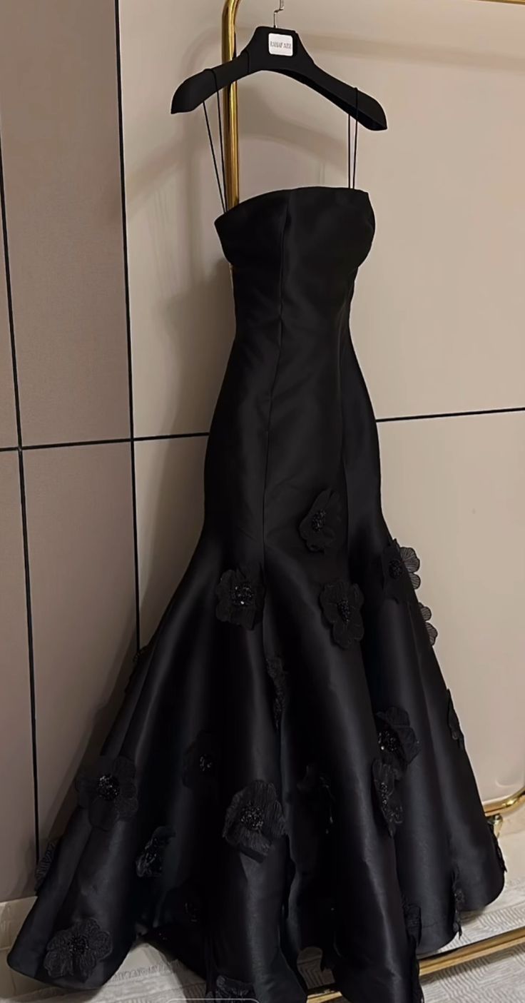 Chic Mermaid Spaghetti Straps Black Satin Flowers Applique Long Prom Dress,Evening Dress GG1151