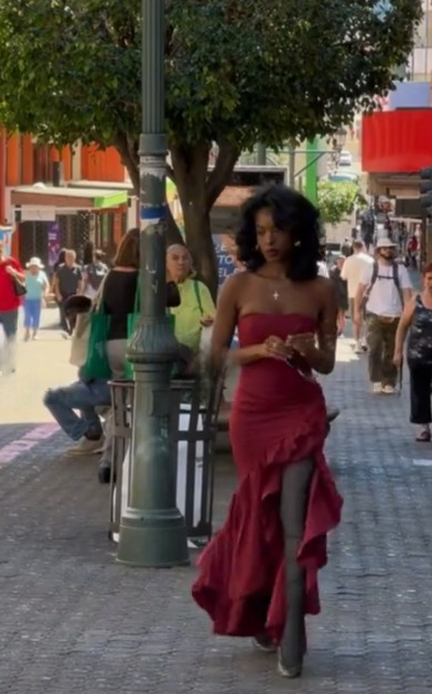 Glamorous Mermaid Strapless Burgundy Satin Irregular Hem Slit Long Prom Dress,Evening Dress GG1287