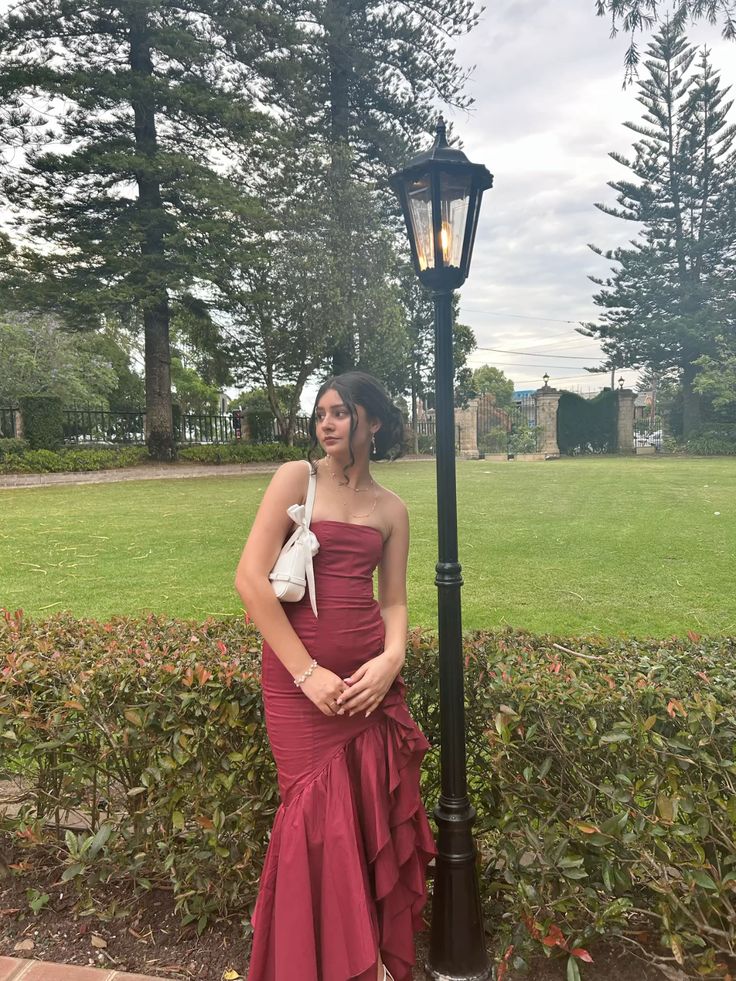 Glamorous Mermaid Strapless Burgundy Satin Irregular Hem Slit Long Prom Dress,Evening Dress GG1287