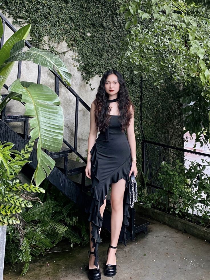 Chic Mermaid Strapless Black Satin Ruffle Irregular Hem Short Prom Dress,Evening Dress GG1431