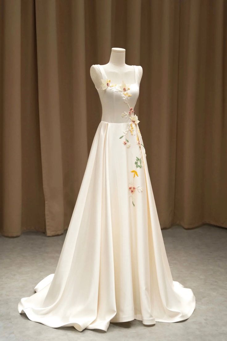 Elegant A Line Light Lvory Square Satin Long Prom Dress With 3D Flowers, Evening Dresses GG160