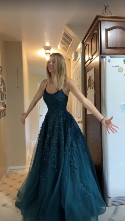 Charming A Line Spaghetti Straps Tulle Applique Beaded With Pocket Long  Prom Dress,Evening Dress GG1742