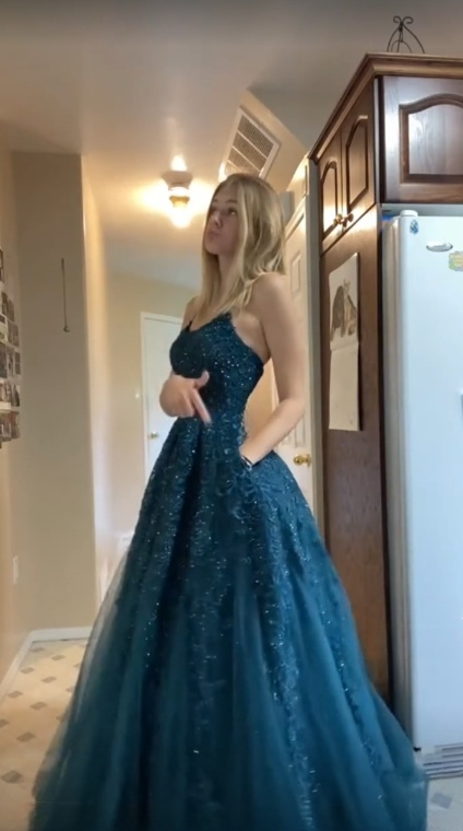 Charming A Line Spaghetti Straps Tulle Applique Beaded With Pocket Long  Prom Dress,Evening Dress GG1742