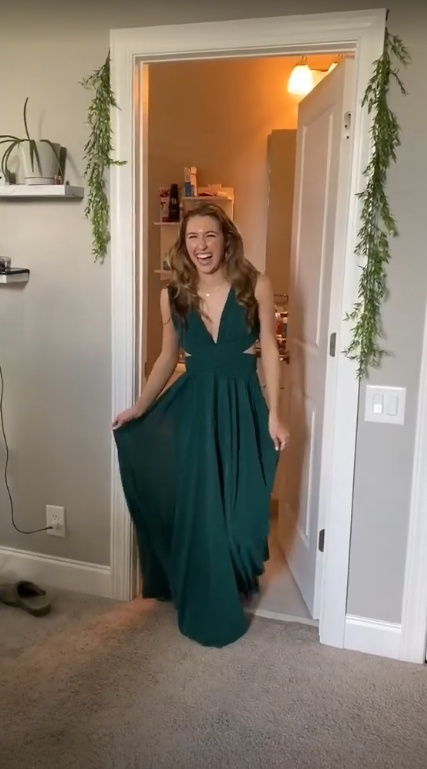 Elegant A Line V Neck Dark Green Chiffon Long Prom Dress,Evening Dress GG1748