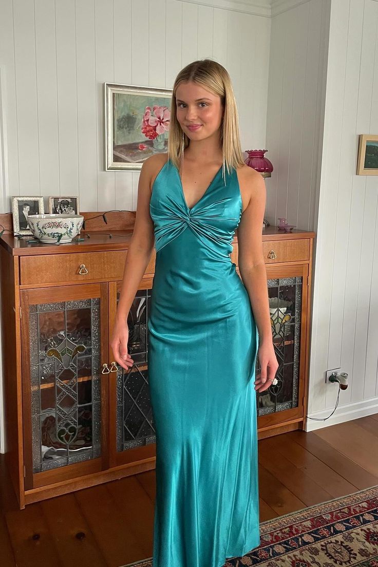 Charming Mermaid Halter V Neck Turquoise Satin Pleated Long Prom Dress,Evening Dress GG1764