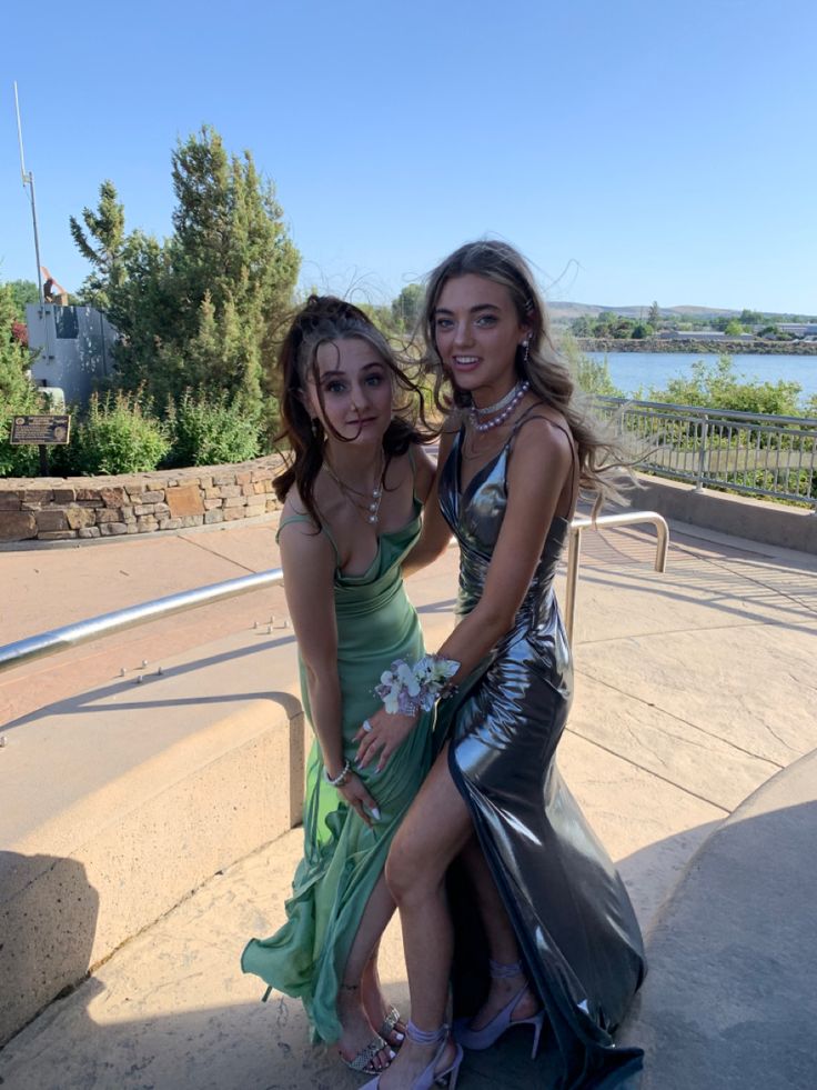 Chic Mermaid Spaghetti Straps Silver Satin Slit Long Prom Dress,Evening Dress GG2025