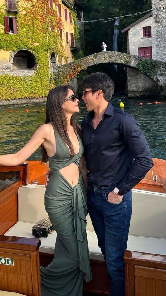 Unique Mermaid Halter V Neck Satin Pleated Long Prom Dress,Evening Dress GG2152