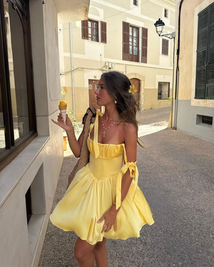 Cute A Line Spaghetti Straps Yellow Satin Short Prom Dress,Homecoming Dress,Evening Dress GG2229