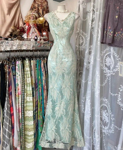 Stunning Mermaid V Neck Satin Tulle Long Prom Dress,Party Dress,Evening Dress GG2337