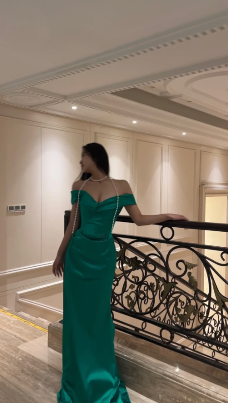 Elegant Mermaid Off The Shoulder Satin Long Prom Dress, Party Dress, Evening Dress GG2537