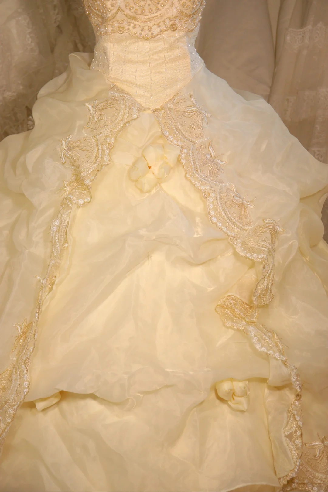 Stunning Ball Gown Sweetheart Pastel Yellow Satin Chiffon Beaded Long Prom Dress, Party Dress, Evening Dress GG2550