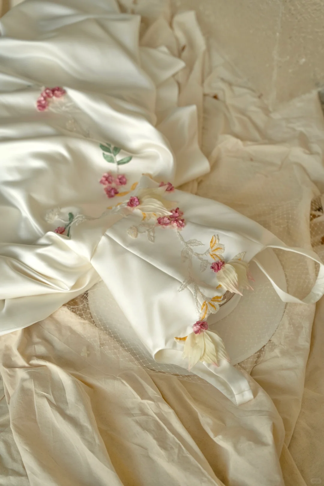 Stunning A Line Square White Satin Applique Long Prom Dress, Party Dress, Evening Dress GG2818