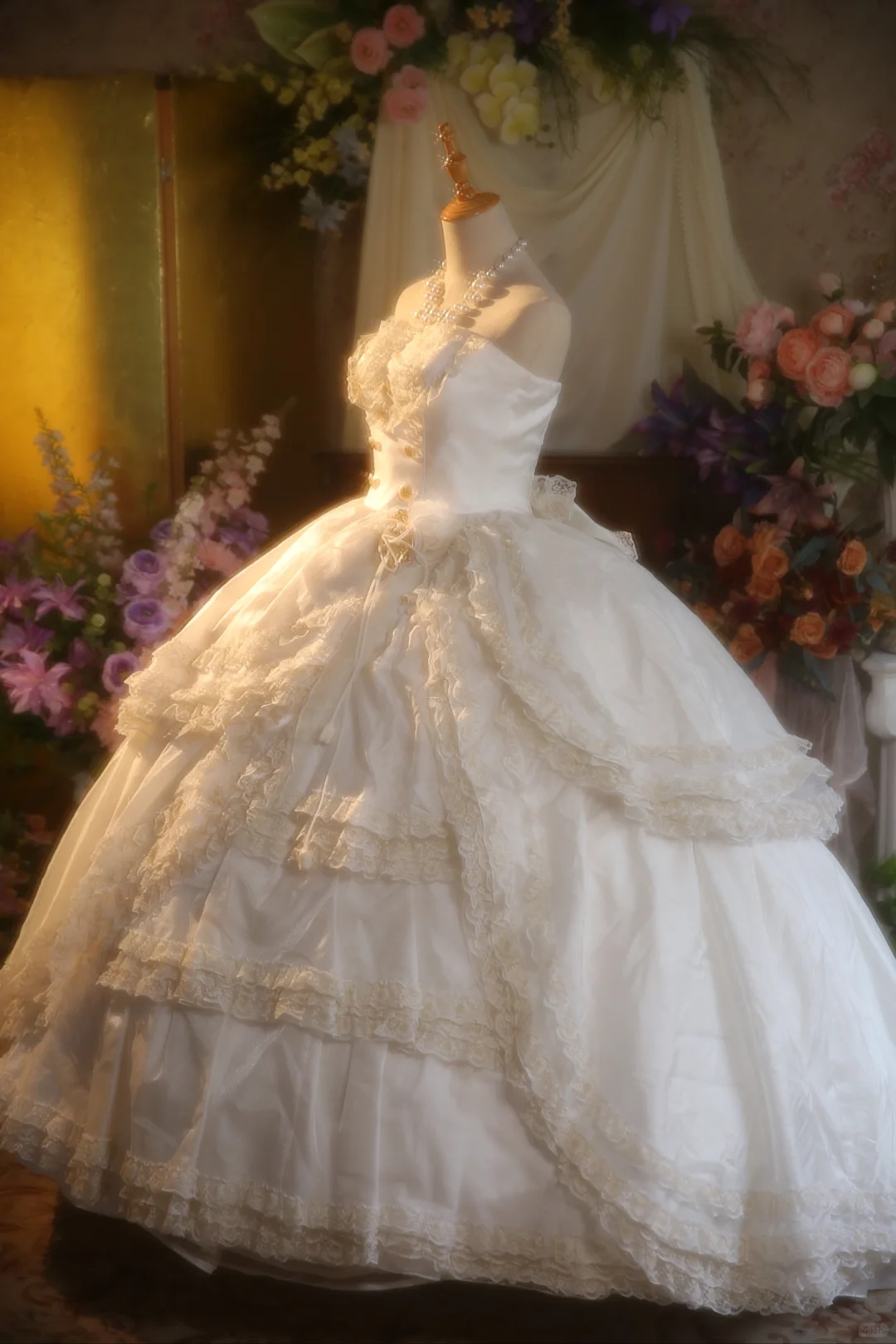 Vintage Ball Gown Strapless Satin Long Prom Dress, Party Dress, Evening Dress GG2867