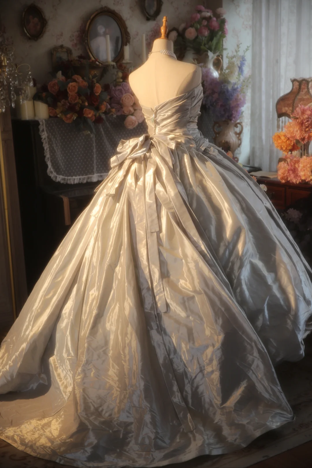 Vintage Ball Gown Strapless Satin Tulle Applique Long Prom Dress, Party Dress, Evening Dress GG2873