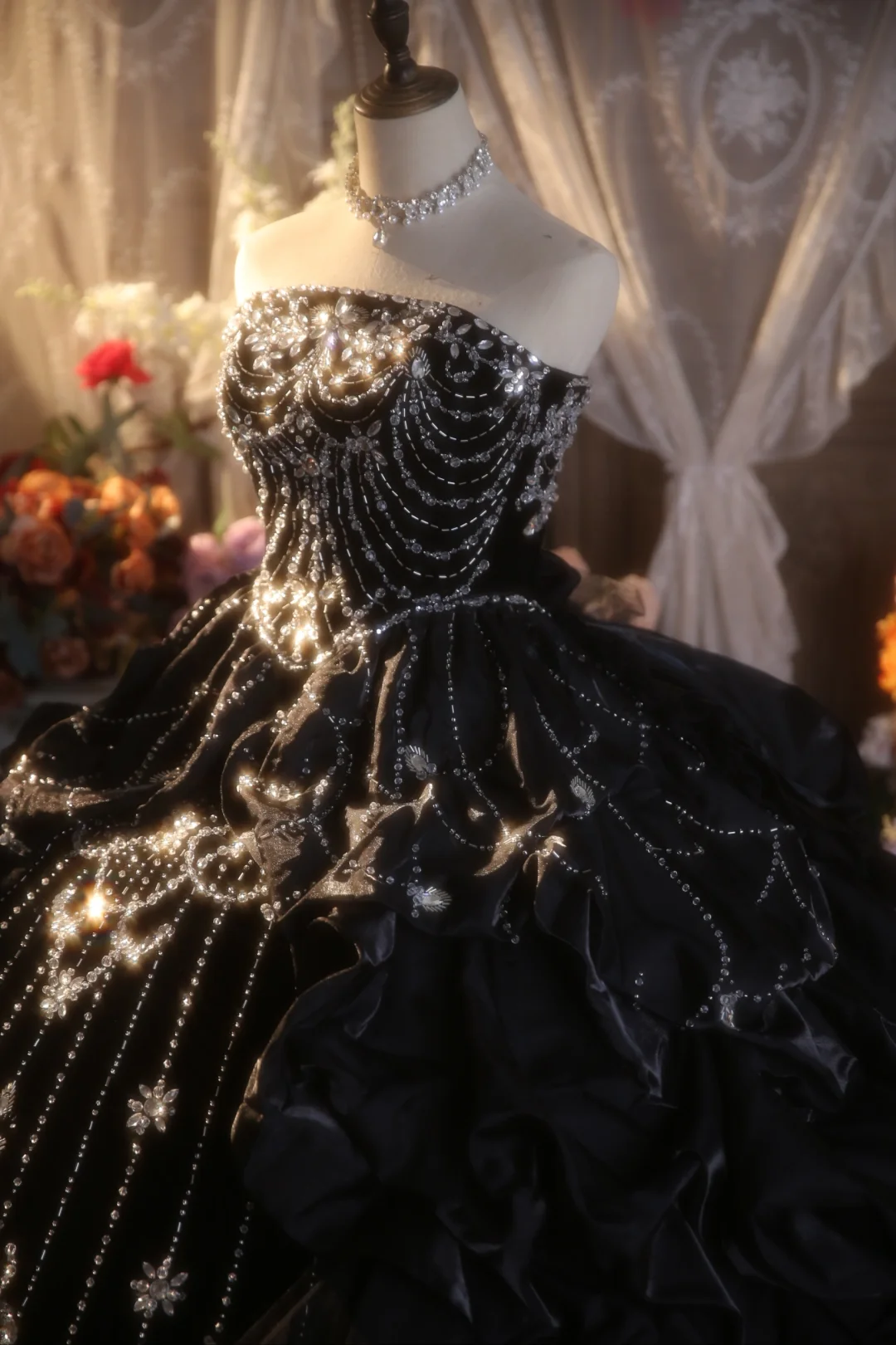 Vintage Ball Gown Strapless Black Satin Beaded Long Prom Dress, Party Dress, Evening Dress GG2877