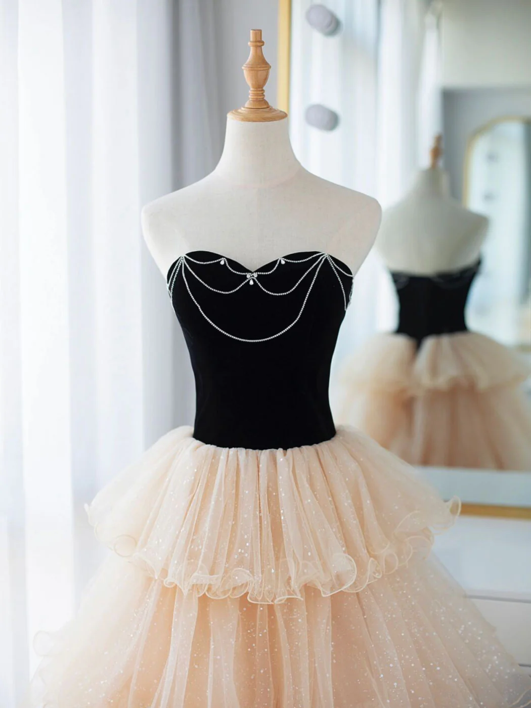 Chic A Line Black Velvet And Champagne Tulle Cake Skirt Stitching Sequin Beading Long Prom Dress, Evening Dress GG293