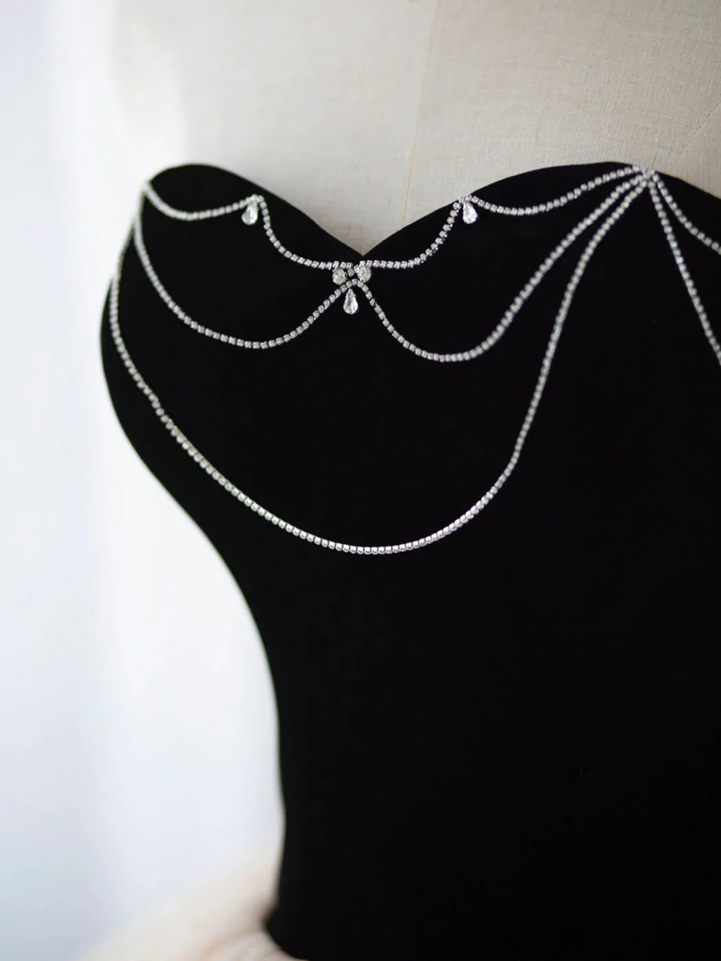 Chic A Line Black Velvet And Champagne Tulle Cake Skirt Stitching Sequin Beading Long Prom Dress, Evening Dress GG293