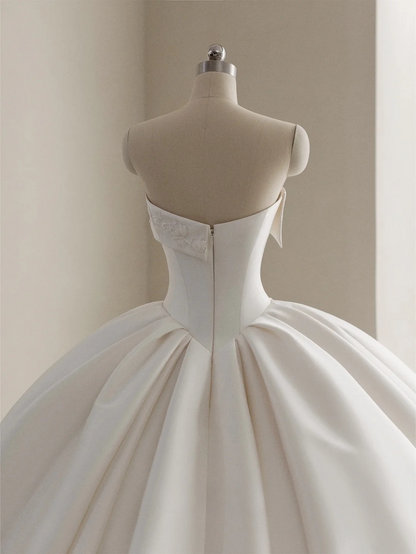 Princess Ball Gown Strapless White Satin Applique Long Wedding Dress GG2942