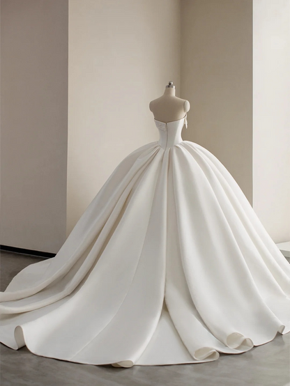 Princess Ball Gown Strapless White Satin Applique Long Wedding Dress GG2942