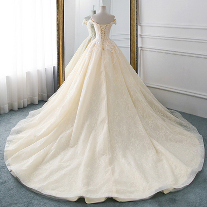 Classic Ball Gown Off The Shoulder Champagne Tulle Lace Applique With Train Long Wedding Dress GG2970