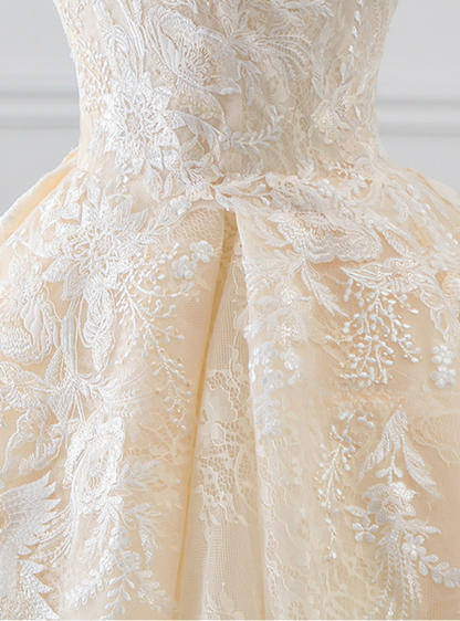 Classic Ball Gown Off The Shoulder Champagne Tulle Lace Applique With Train Long Wedding Dress GG2970