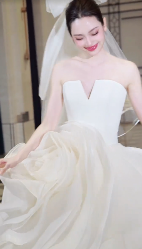 Vintage Ball Gown Strapless White Satin Tulle With Veil Long Wedding Dress GG3019