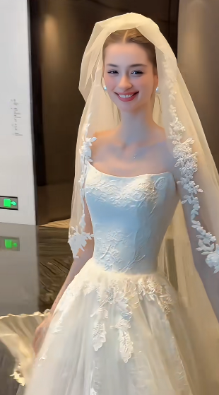 Princess A Line Strapless White Satin Tulle Applique With Veil Long Wedding Dress GG3024