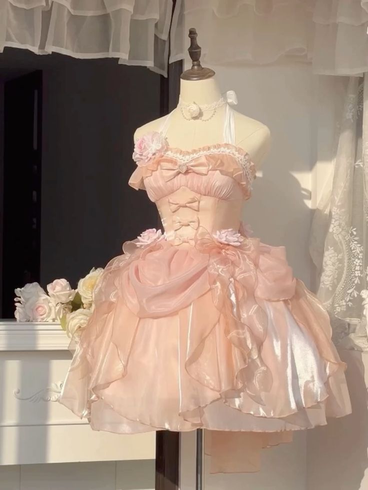 Unique Ball Gown Halter Satin Chiffon Short Prom Dress,Homecoming Dress,Birthday Dress GG3081