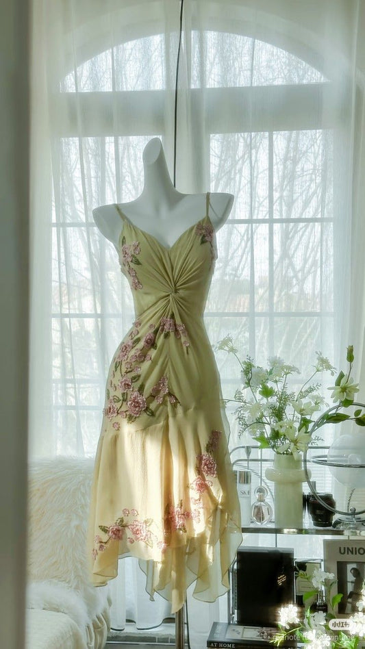 Cute  A Line Spaghetti Straps Chiffon Applique Short Prom Dress,Homecoming Dress,Birthday Dress GG3241