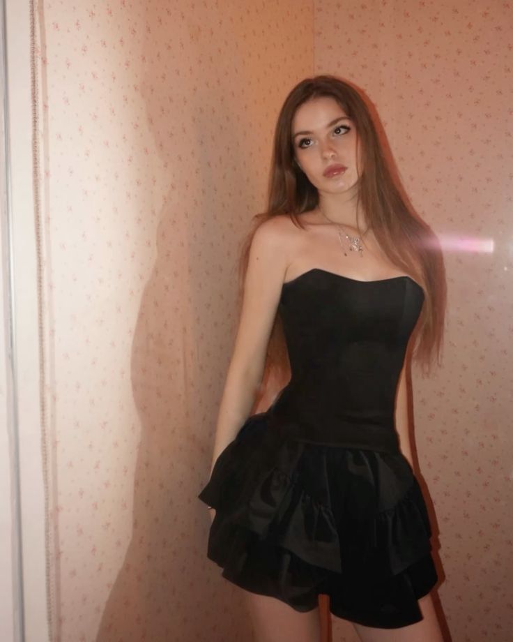 Black A Line Strapless Satin Short Prom Dress,Homecoming Dress,Birthday Dress GG3303