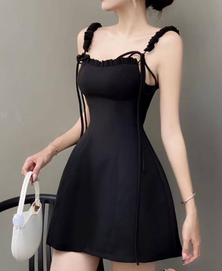 Black A Line Spaghetti Straps Satin Short Prom Dress,Homecoming Dress,Birthday Dress GG3373