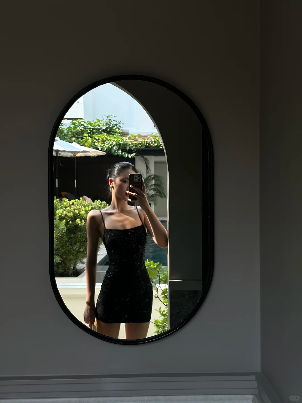 Charming Mermaid Spaghetti Straps Black Satin Sequin Short Homecoming Dress,Summer 22th Birthday Dress GG3854