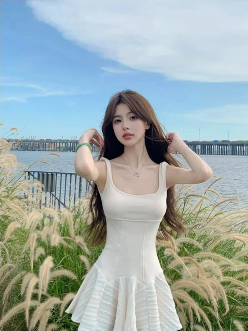 Elegant A Line Square Satin Short Homecoming Dress,Summer 16th Birthday Dress GG3946