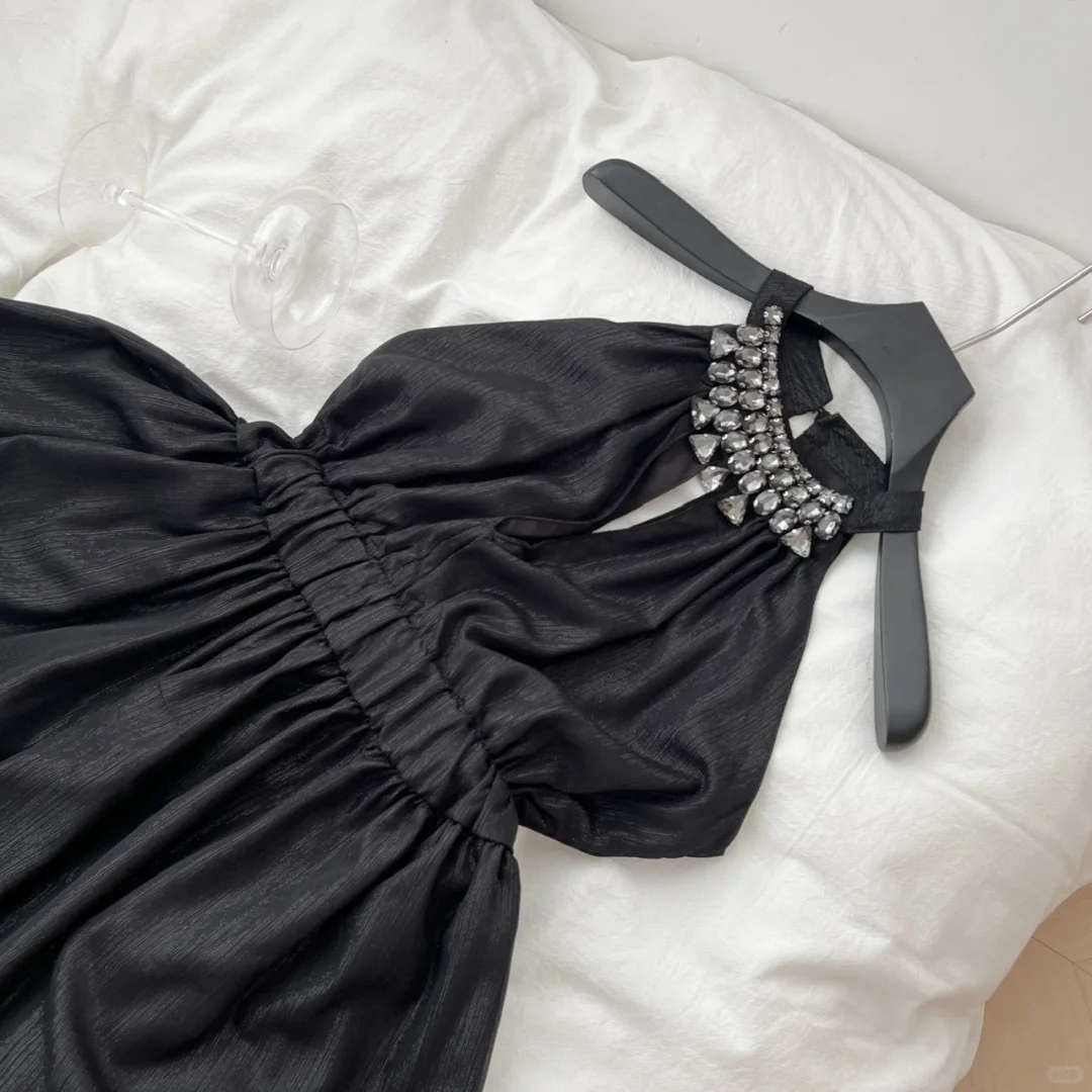 Elegant A Line Halter Black Satin Beads Short Homecoming Dress,Summer 17th Birthday Dress GG3984