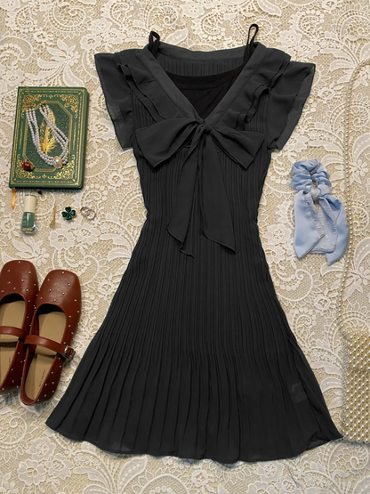 Chic A Line V Neck Black Satin Chiffon Pleated Bow Short Homecoming Dress,Summer 17th Birthday Dress GG4072