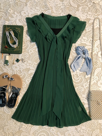 Dark Green A Line V Neck Satin Chiffon Pleated Bow Short Homecoming Dress,Summer 17th Birthday Dress GG4073